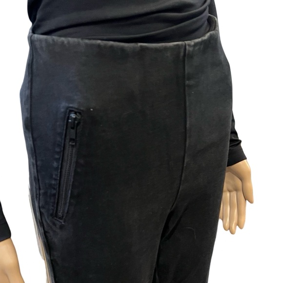 Beautiful and stretchy designer leggings - Picture 4 of 7